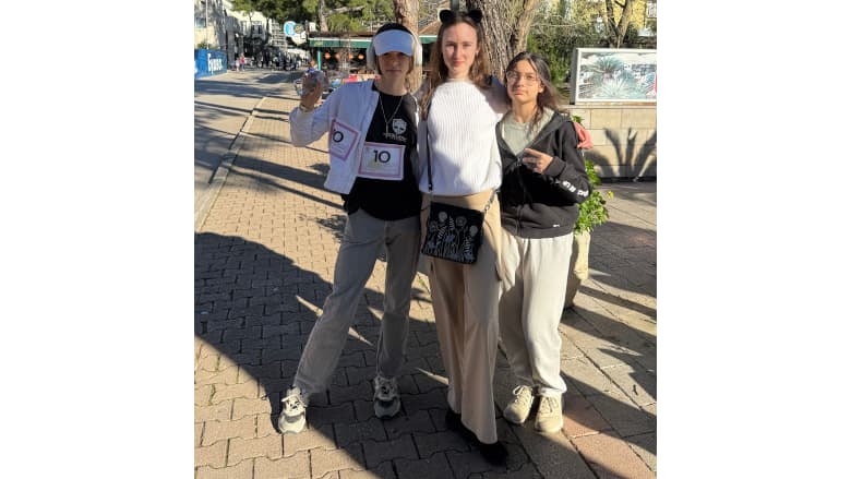 Adriatic Run: prva školska trka Adriatic College na budvanskom šetalištu