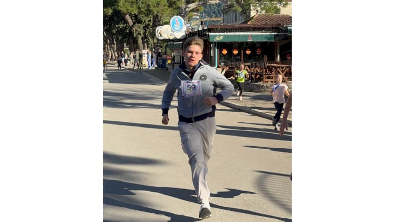 Adriatic Run: prva školska trka Adriatic College na budvanskom šetalištu