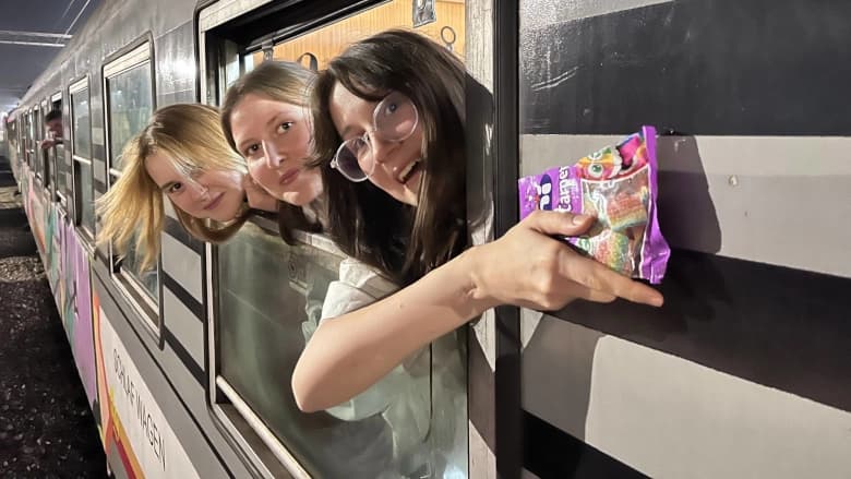 ΠΡΠ΅Π½Π½ΡΡ ΠΏΠΎΠ΅Π·Π΄ΠΊΠ° DP-ΡΡΡΠ΄Π΅Π½ΡΠΎΠ² Π² ΠΠ΅Π»Π³ΡΠ°Π΄